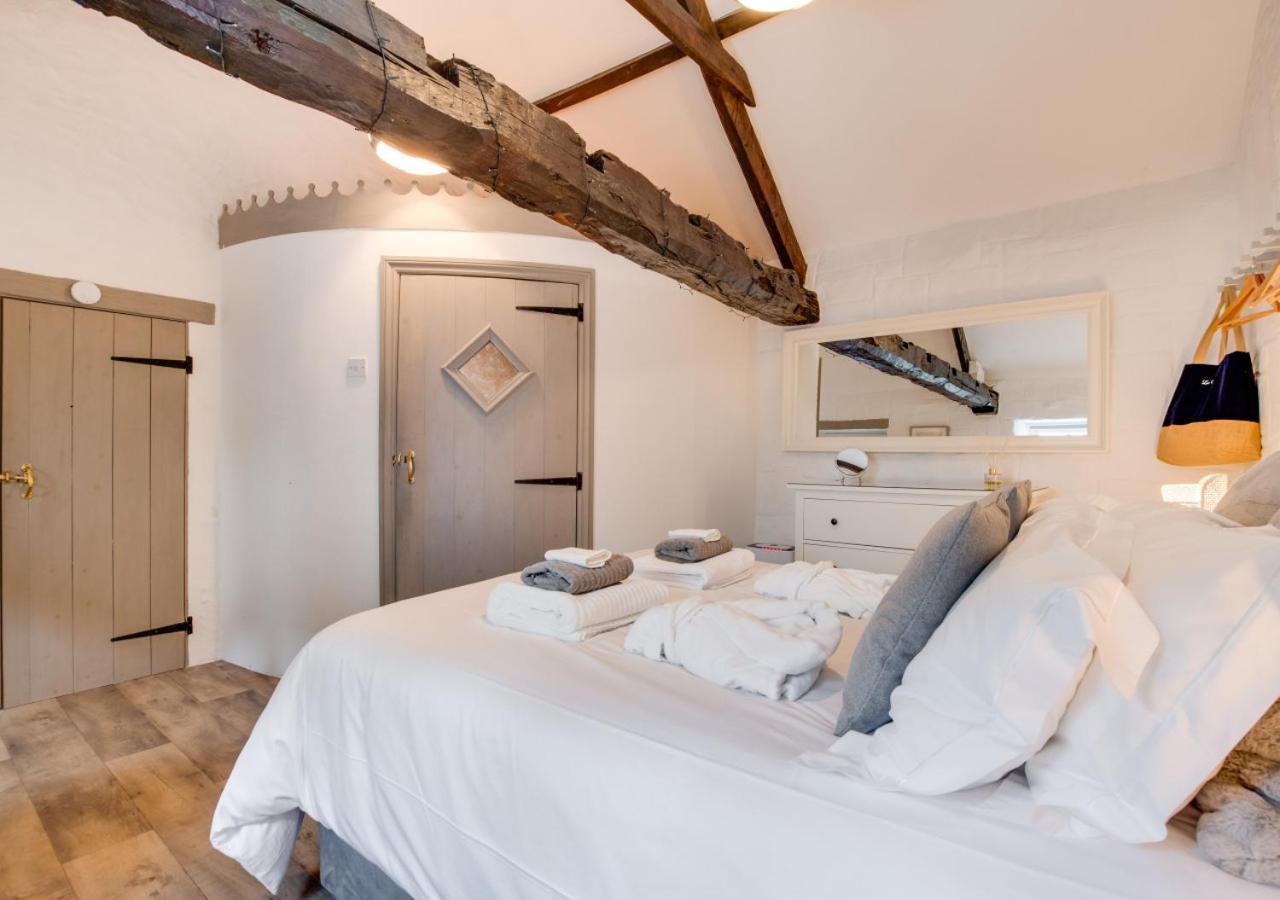 Love Cottage Combe Martin Exteriör bild
