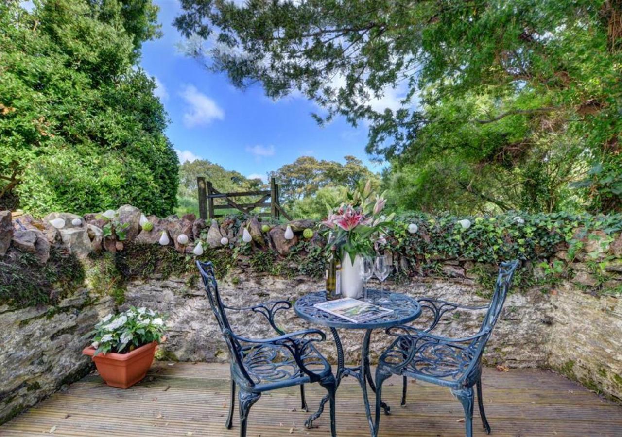 Love Cottage Combe Martin Exteriör bild
